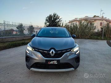 Renault Captur 1.5 DCI 95CV BLUE 6 MARCE NAVIGATOR