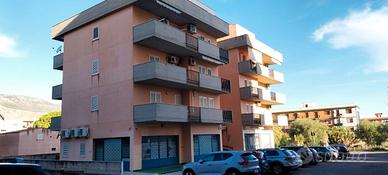 Appartamento 2 vani mq. 69 a Carini