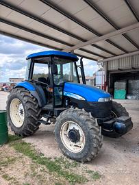 TRATTORE NEW HOLLAND TD80