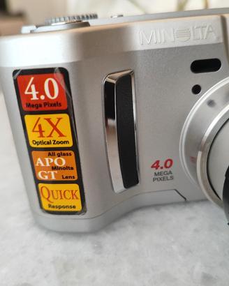 macchina fotografica digitale Minolta , funziona p