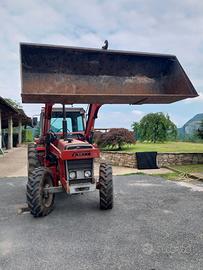 Trattore massey ferguson