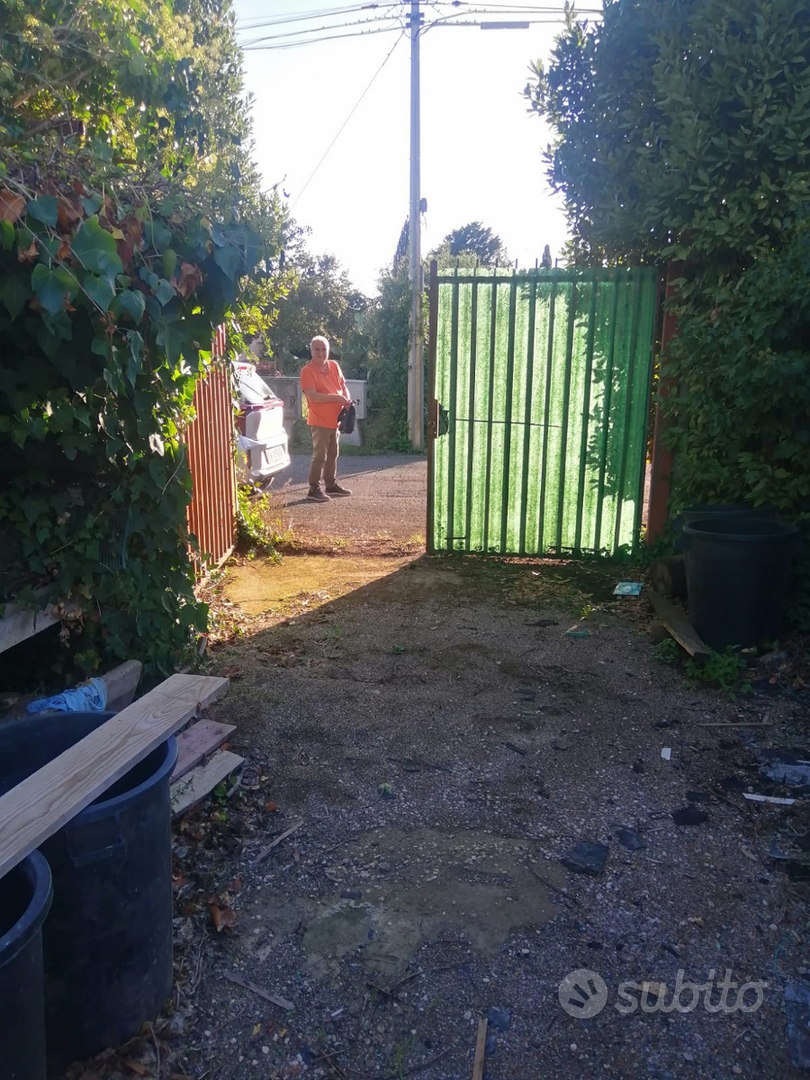 Terreno con manufatto condonato - Vista 4