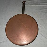 Pentole in rame vecchie