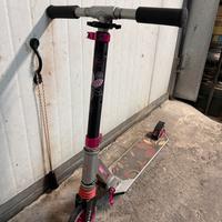 Monopattino da bambina 5-10 anni