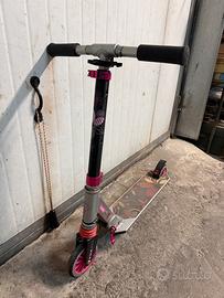 Monopattino da bambina 5-10 anni