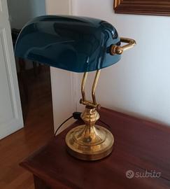 Lampada da tavolo verde euro 20 Nardò no spe