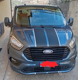 Ford tourneo custom sport