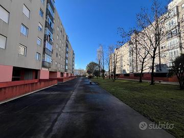 AMPIO APPARTAMENTO TRICAMERE AI RIZZI