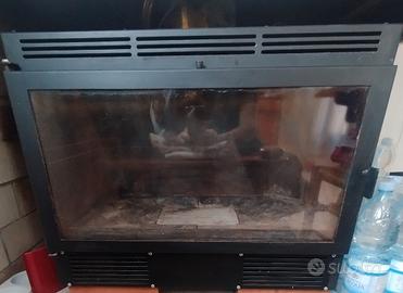 inserto camino a legna ventilato 