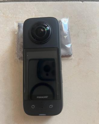 Insta360 X3