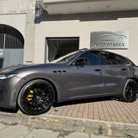 Maserati levante 3.0d 275 gransport certificata