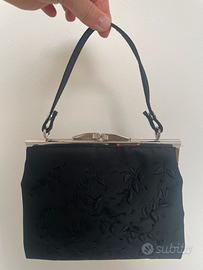 Pochette nera vintage