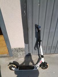 monopattino decathlon 