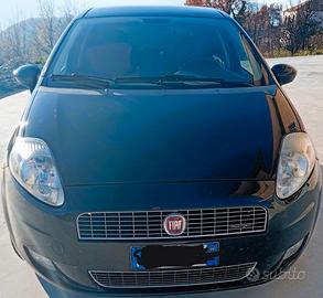 FIAT Grande Punto - 2009