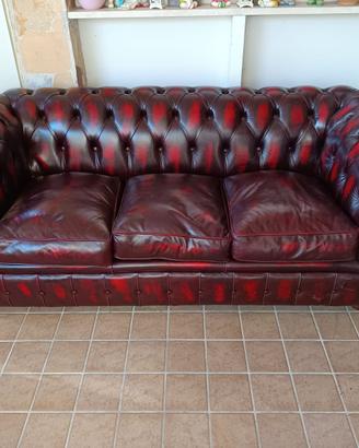 Divani chesterfield