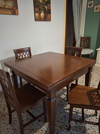 Tavolo allungabile a libro più 6 sedie 