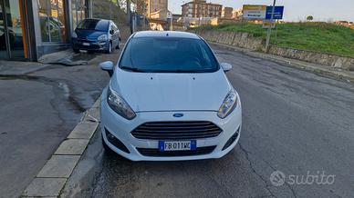 Ford Fiesta 1.5 TDCi 95CV 5 porte Black& White Edi