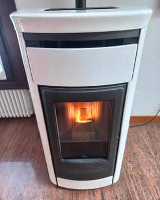 stufa a pellet edilkamin modello kyra