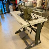 Macchina da cucire industriale