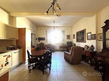 3 LOCALI A MONTECATINI-TERME