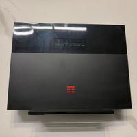TIM HUB+