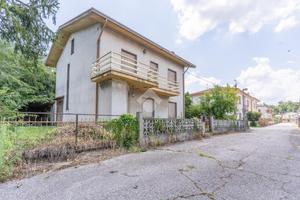 VILLA SINGOLA A VOGHIERA