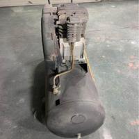 COMPRESSORE NUAIR 200LT