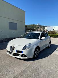 Alfa Romeo Giulietta - 2013