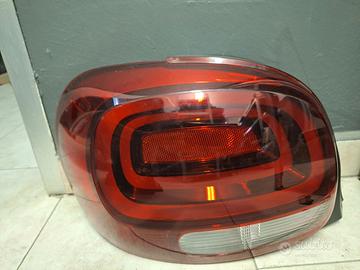 Faro Posteriore SX Citroen C3