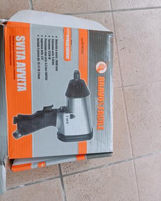Avvitatore pneumatico ad impulsi