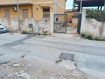 Villetta semindipendente