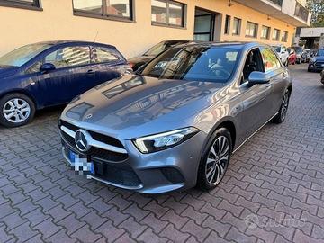 MERCEDES-BENZ A 250 e Automatic EQ-Power Business 