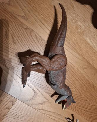 CARNOTAURO JURASSIC WORLD