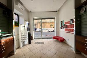 Negozio uso / Ufficio o Studio