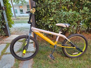 bici freestyle 20
