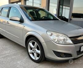 Opel Astra 1.7 Cdti 125 cv Cosmo SW