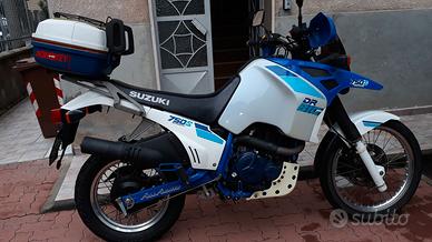 Suzuki DR 750 Big epoca 1989