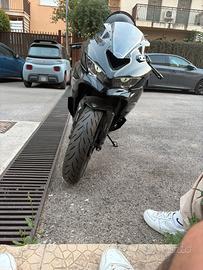 Kawasaki Ninja ZX-4R 2025 – GARANZIA CASA MADRE