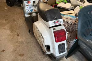 Vespa 50