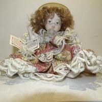 Bambola in Porcellana  Edizione Limitata, Dipinta