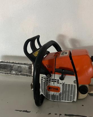 Motosega stihl 046