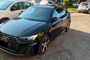 Audi A1Sportback 1.0(110CV) S Line uniproprietario