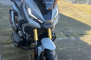 Honda Xadv 750