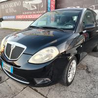 Lancia Ypsilon 1.4 Platino Ecochic GPL