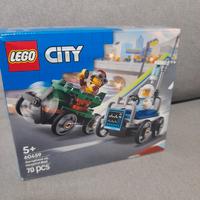 Lego 60459 aeroplane vs hospital bed