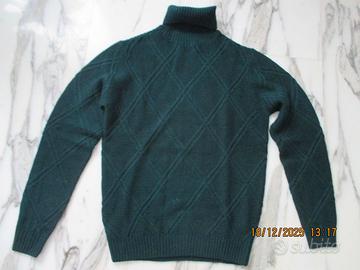 Maglione di lana verde Sottotono