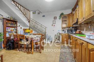 Appartamento di 100 m² con 2 locali a Bacoli