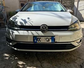 VW GOLF 7.5 BIANCA 1.6 cc - 116 CV - DIESEL