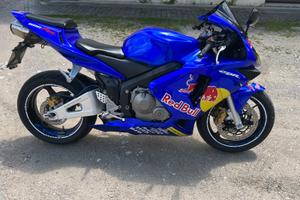 honda cbr 600 rr