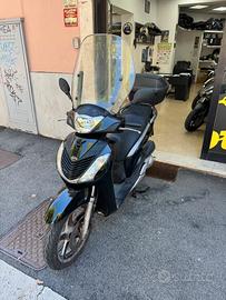 Honda SH 150 DD - 2011 - PERMUTE